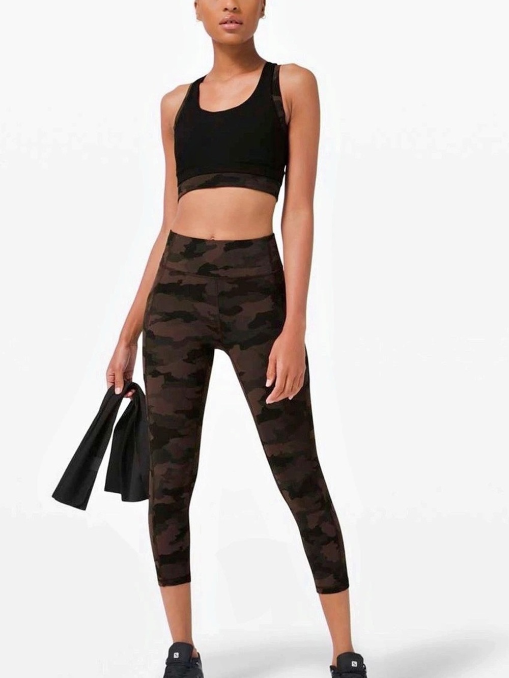 Lululemon Invigorate High-Rise Crop 23"